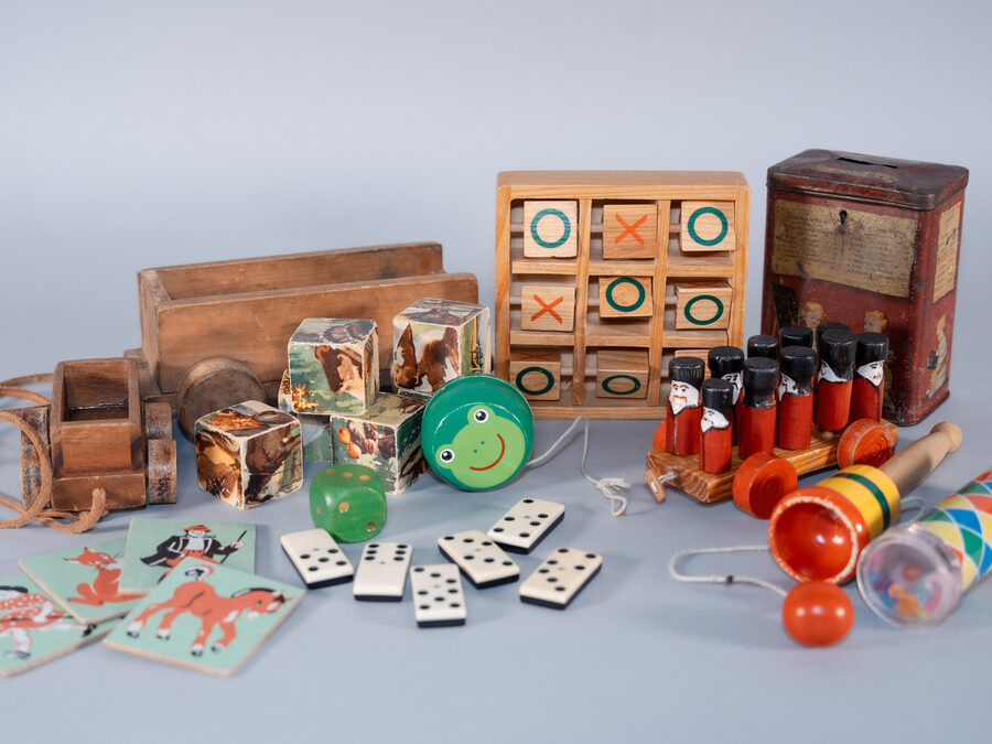 Museum Outreach: Toys from the Past (KS1)